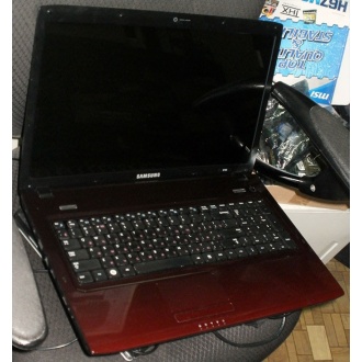 Ноутбук Samsung R780i (Intel Core i3 370M (2x2.4Ghz HT) /4096Mb DDR3 /320Gb /ATI Radeon HD5470 /17.3" TFT 1600x900) - Ярославль